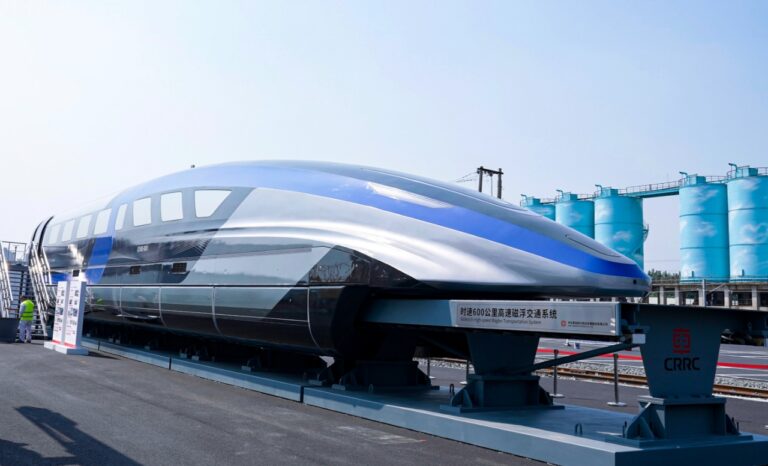 China maglev tests